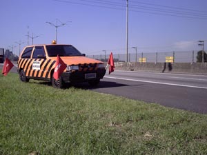 Carro Uno Escolta